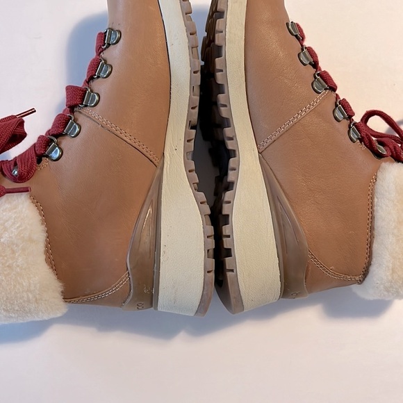 NEW Bionica Diablo Women’s Tan Shearling ankle all weather waterproof lace boots - Picture 7 of 12